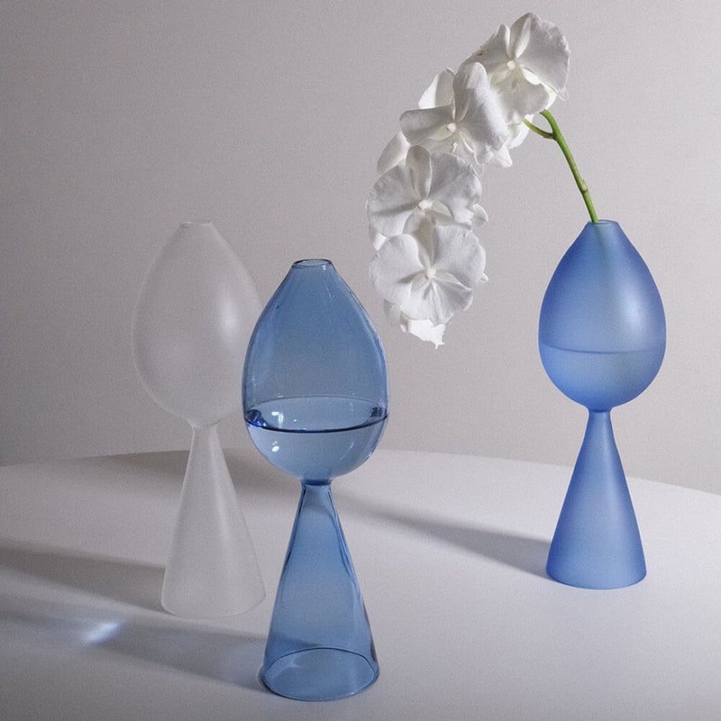 専用です　Land 花瓶 気泡入り 白ガラス 約10cm 96749210c084d60f9db1e909498c48