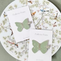 💚New! 《Sサイズ》 butterfly clip "Celadon Green" 単品