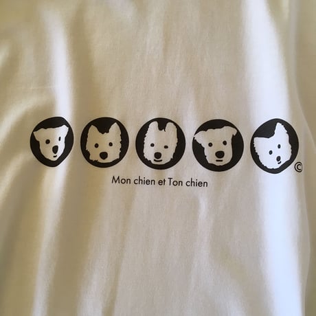 8周年SALE MensTシャツ ５人の白ワンコ
