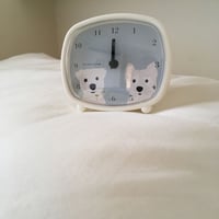 白ワンコ2人 目覚まし時計