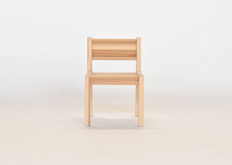 杉の小椅子