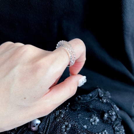 Benjamin glass twist ring necklace