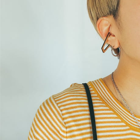 HITO  (ear cuff)  sakura