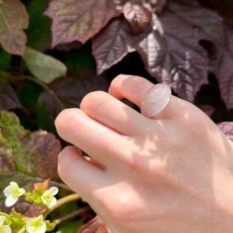 ◎予約◎Benjamin glass ring (flower/opal) ※ 10月下旬頃お届け予定