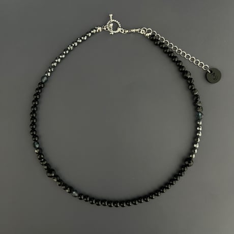 Noir Code Choker