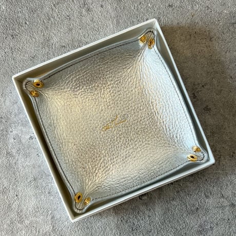 Leather accessory tray (silver)★Limited color★
