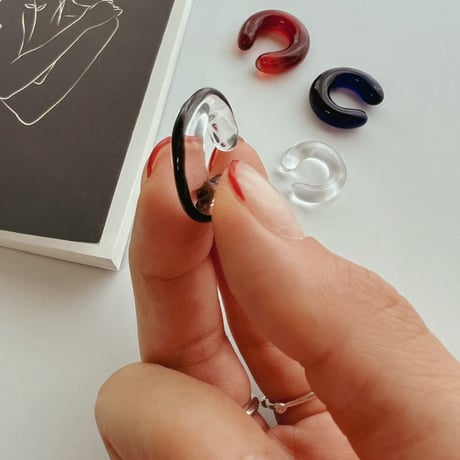◎予約◎Benjamin glass ear cuff Cero(black line) ※ 10月下旬頃届け予定