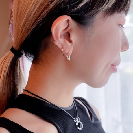 ◎予約◎Benjamin glass ear cuff (Cero) ※ 10月下旬頃お届け予定