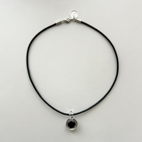 ◎予約◎Benjamin glass black flower choker necklace 10月中旬お届け予定