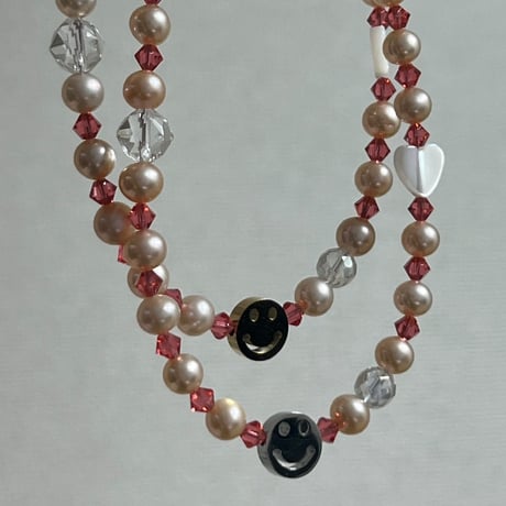 Friend Pearl Choker