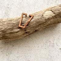 HITO  (ear cuff)  sakura
