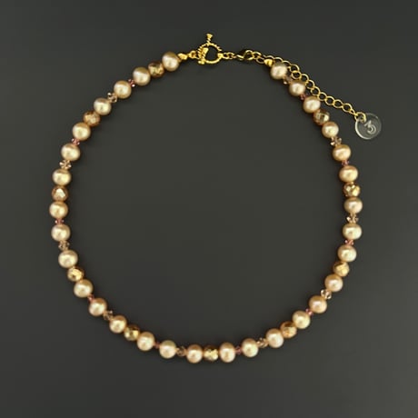 P2【限定１点】Silk Pearl Choker (水晶×淡水パール)