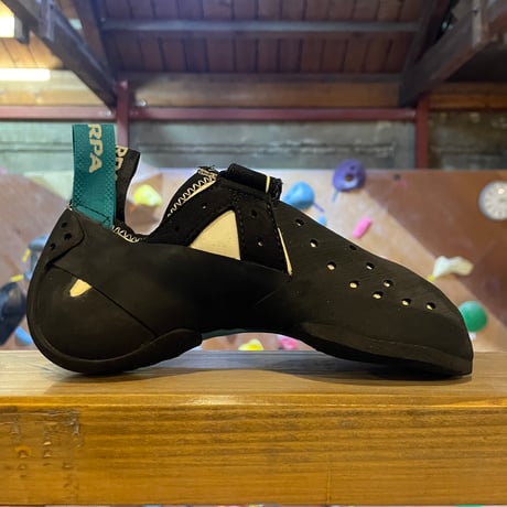 SCARPA /「DRAGO LV」ドラゴ LV