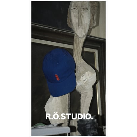 PINEAPPLE CAP - ROYAL BLUE & RED