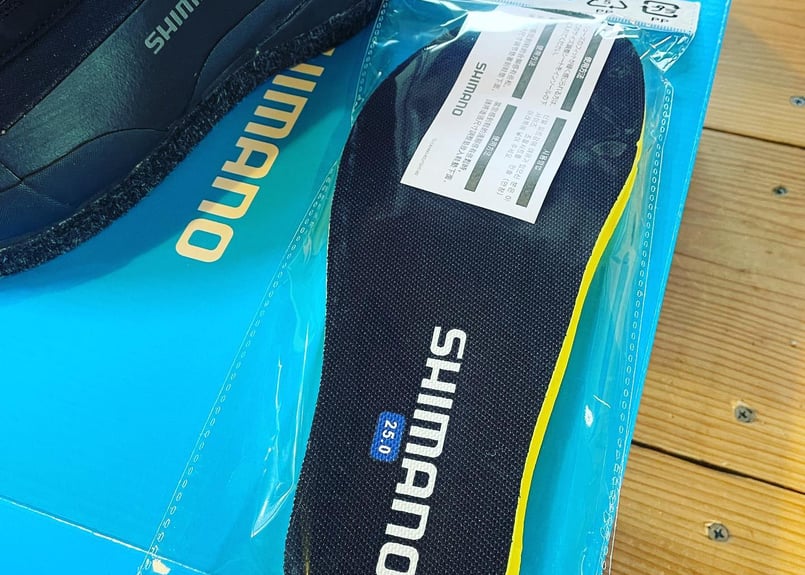 SHIMANO ロックショアウェットブーツ（ウォータードレインピンフェルト