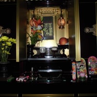＊ペット納骨と永代御供養　　ペットのお骨をお預かりし毎日お経をあげております。