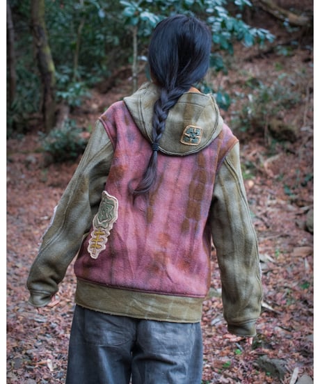 Vegetable-dyed stadium jacket 2-1
