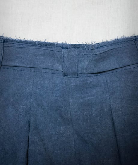 Vegetable Dyed Tucked Flared Skirt (Gray Msize)