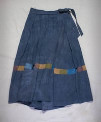 Vegetable Dyed Tucked Flared Skirt (Gray Msize)