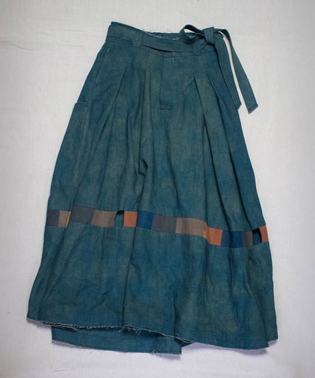 Vegetable Dyed Tucked Flared Skirt (Green Msize)