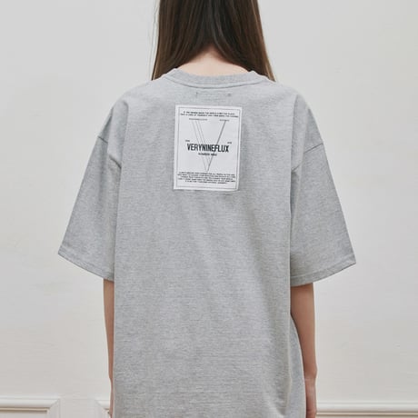 『Verynineflux』 ビハインド Tシャツ (Gray)