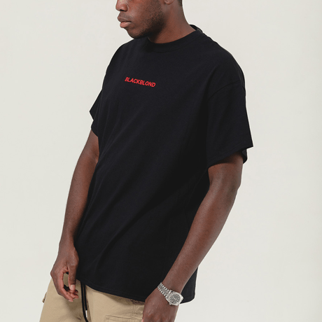 『BLACKBLOND』  オリジナルセンターロゴショーツスリーブ Tシャツ (Black)