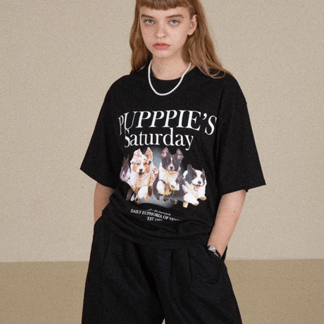 『VETEZE』 　パピーランサタデーハーフ Tシャツ  (Black)
