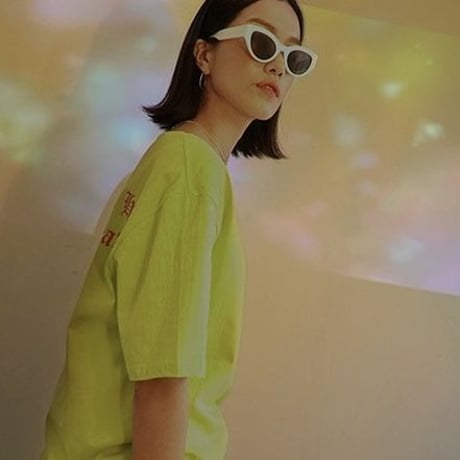 『LOUPS BLANCS』 ホットスタッフボートネック Tシャツ (Neon)