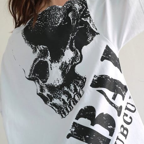 『BAUST』  ラベルモチーフスカルショートスリーブ Tシャツ (White)