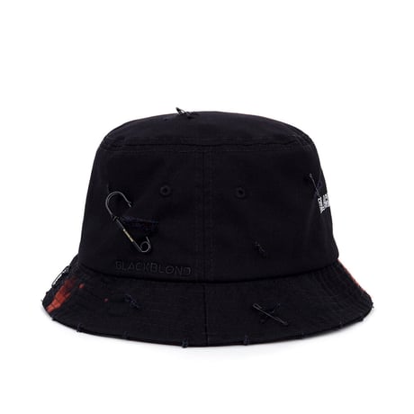 『BLACKBLOND』 ディビジョンボーダーグラフィティーロゴバケットハット (Black)
