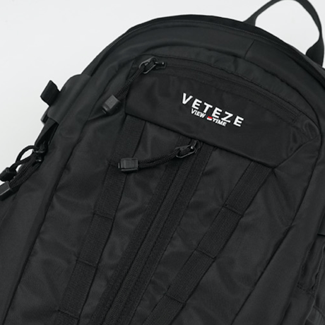 『VETEZE』 　マルチクロスリュック (Black)