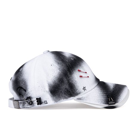 『BLACKBLOND』  theast sprayed custom double visor cap (White)