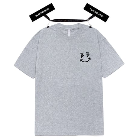 『BLACKBLOND』　クラシックスマイルロゴショートスリーブ Tシャツ (Gray)