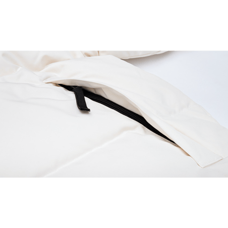 『BLACKBLOND』 　ロゴパッチショートダックダウンジャケット (White)
