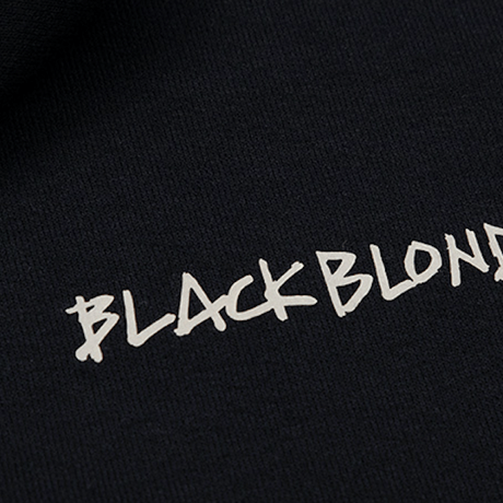 『BLACKBLOND』ダブル B ロゴパーカー (Black)