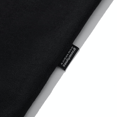 『grooverhyme』 　NYC ロケーションロングスリーブ Tシャツ (Black)
