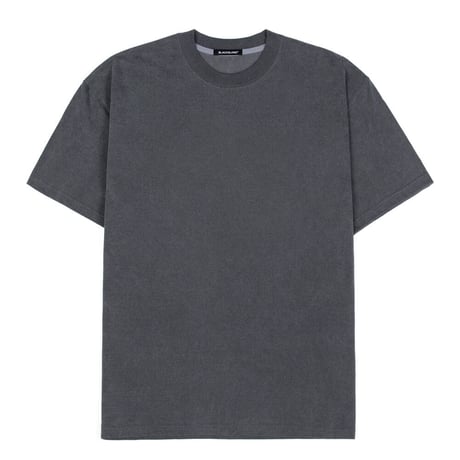 『BLACKBLOND』　ヒストリーピグメント Tシャツ (Charcoal)