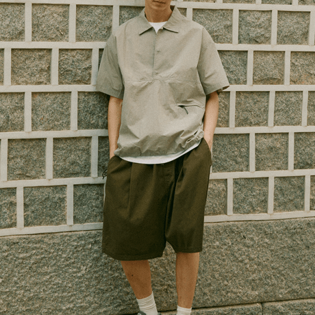 『grooverhyme』 　バーミューダショーツパンツ (Khaki)