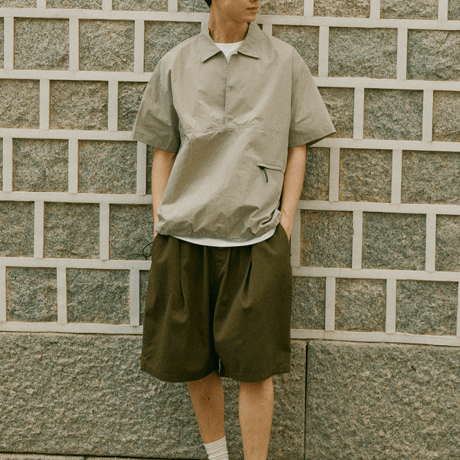 『grooverhyme』 　バーミューダショーツパンツ (Khaki)