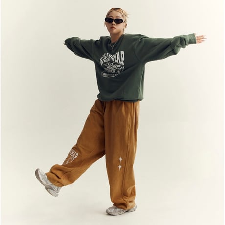 『CHAP CHAP』 　レーシングベアコーデュロイパンツ (Beige)