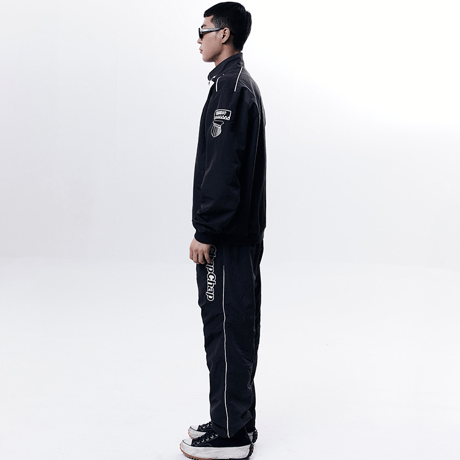 『CHAP CHAP』 　トルネードロゴナイロンパンツ (Black)