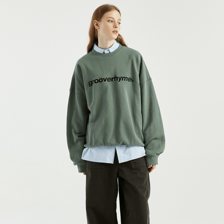 『GROOVE RHYME』 ベーシックロゴビッグオーバースウェットシャツ (Dark Khaki)
