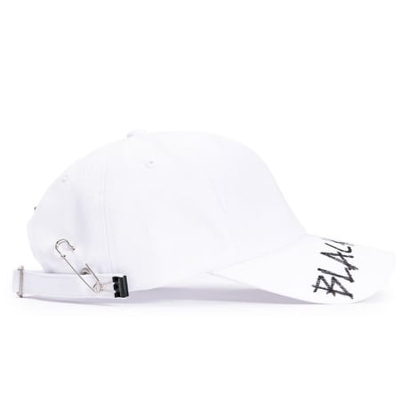 『BLACKBLOND』 サイドパッチグラフィティロゴキャップ (White)
