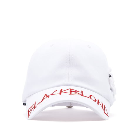 『BLACKBLOND』  　スローガンパッチグラフィティーロゴキャップ (White)