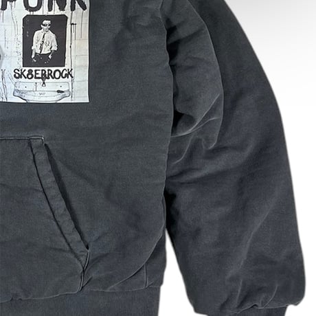 『SK8ER ROCK』 　scribble padded pigment sweat hood zip-up (Charcoal)