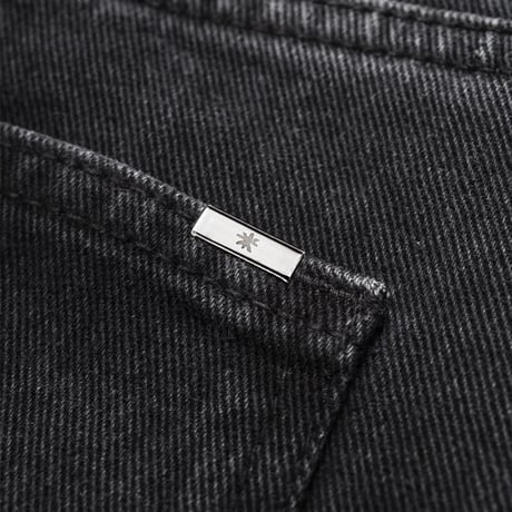 『BLACKBLOND』  Chaos Patch Fold Up Denim Shorts (Black)