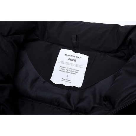 『BLACKBLOND』 　レフレクションクラシックロゴショートダックダウンジャケット (Black)