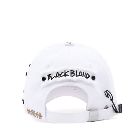 『BLACKBLOND』 　マーベリックパッチキャップ (White)