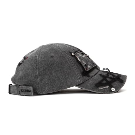 『BLACKBLOND』  ゴブリングラフィティーカスタムキャップ (Dark Gray)
