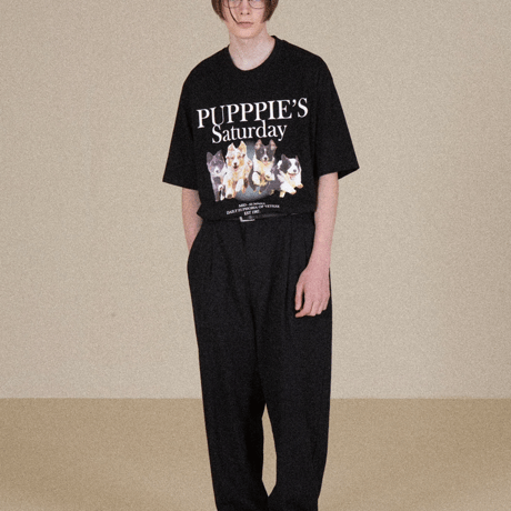 『VETEZE』 　パピーランサタデーハーフ Tシャツ  (Black)
